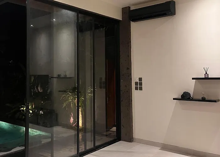 New Modern & Minimalist Villa